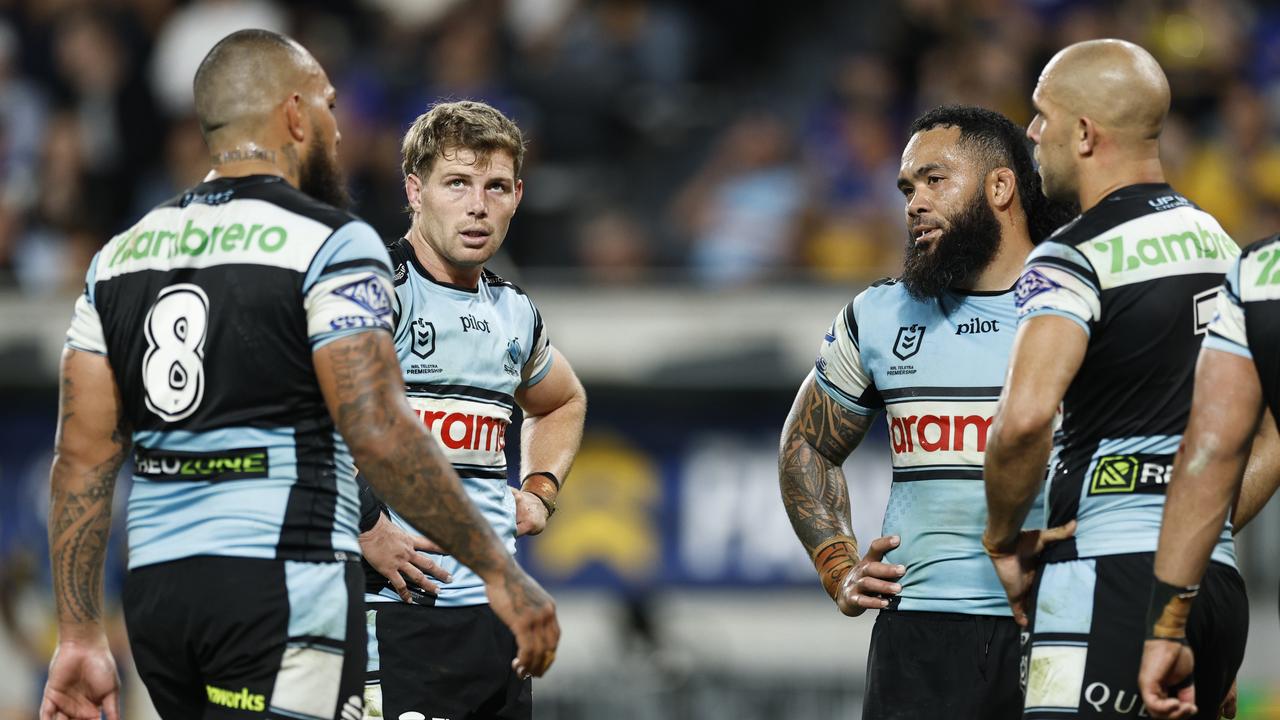 Disappointed Cronulla players.