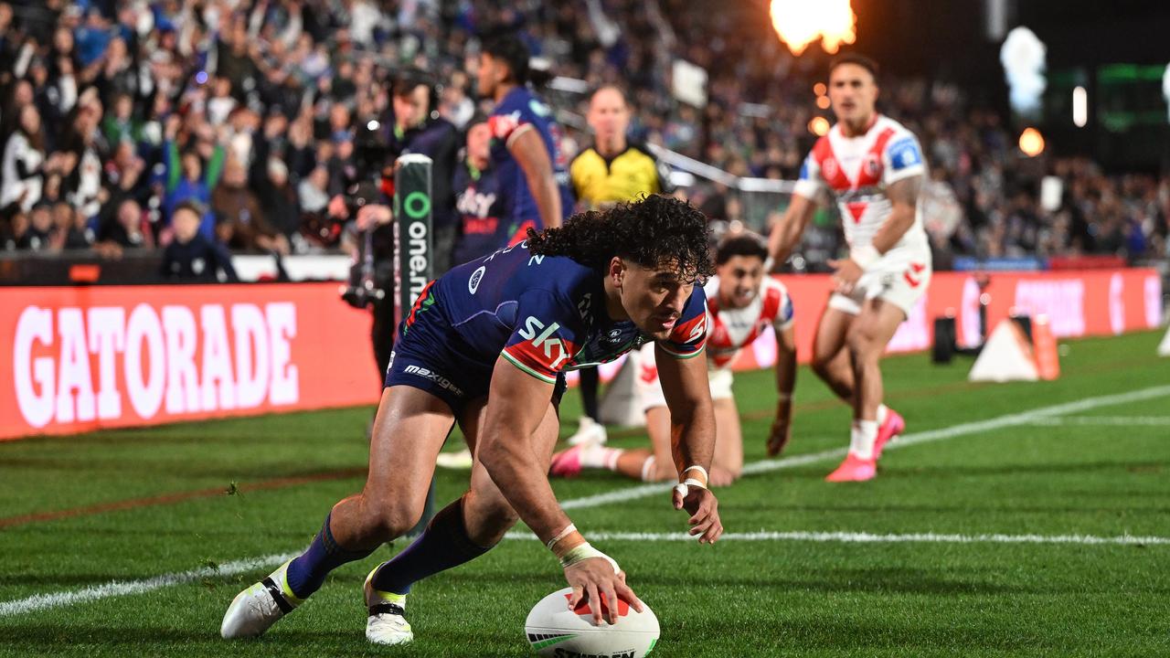 Dallin Watene-Zelezniak.