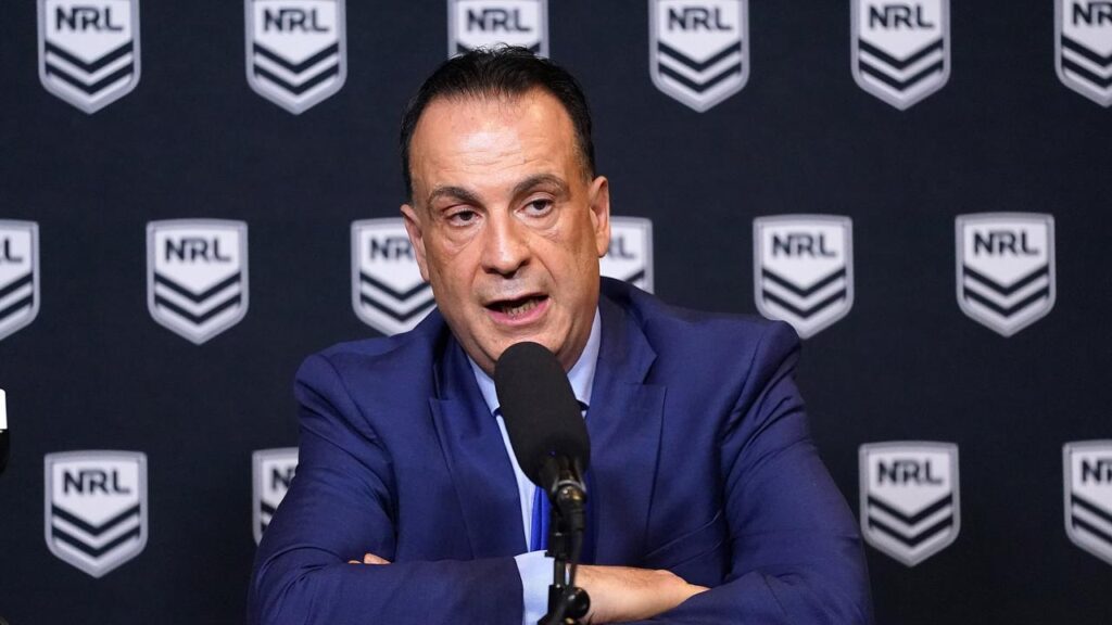 Peter V’landys has left racing and is set to take on the most powerful role in rugby league.
