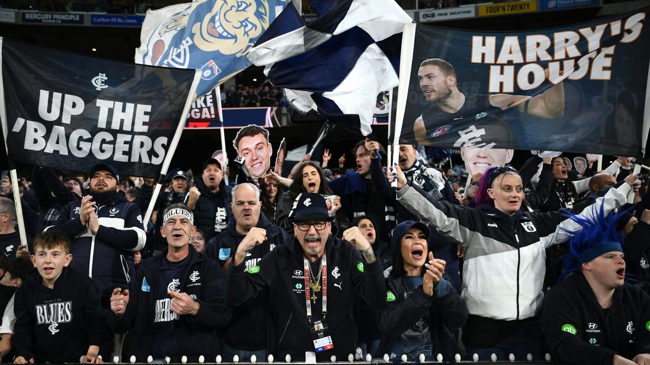Carlton fans.