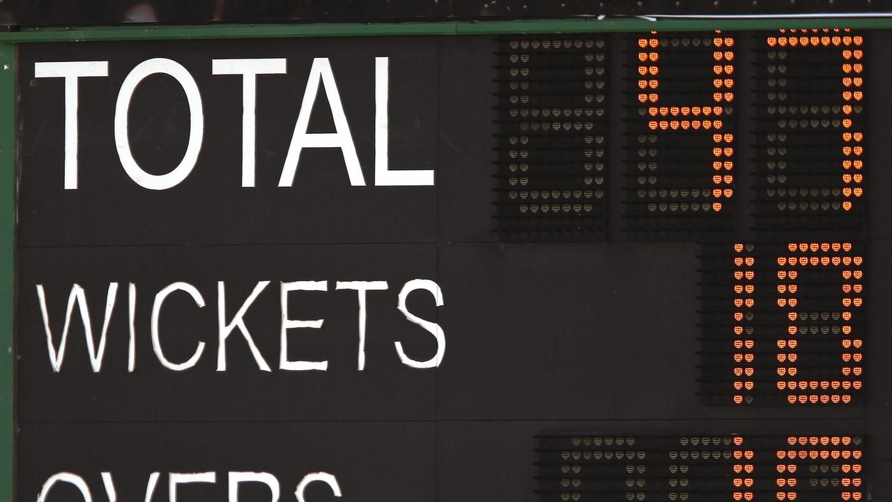 Scoreboard Cape Town 2011