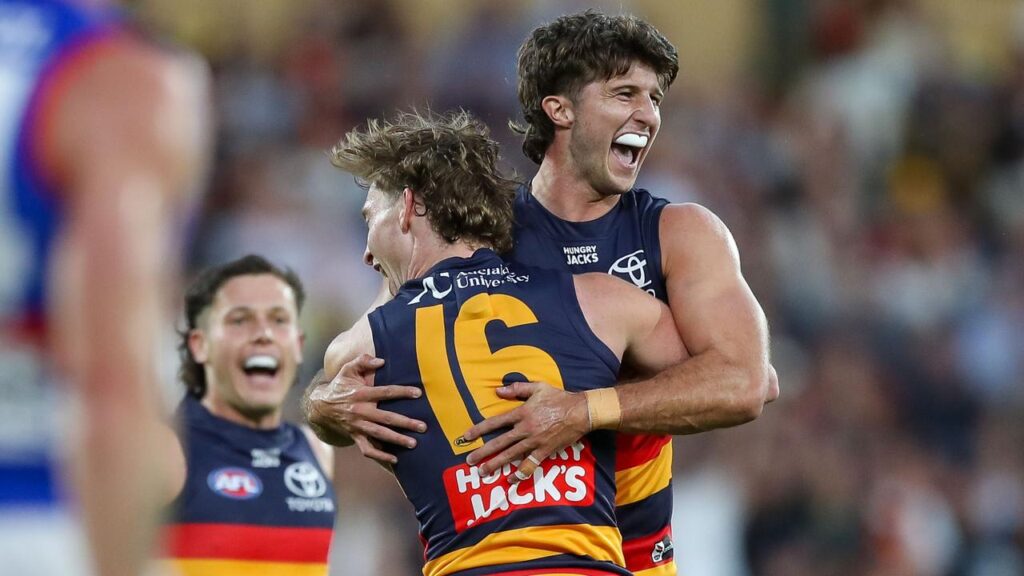 The Western Bulldogs have secured Adelaide defender Jordon Butts.
