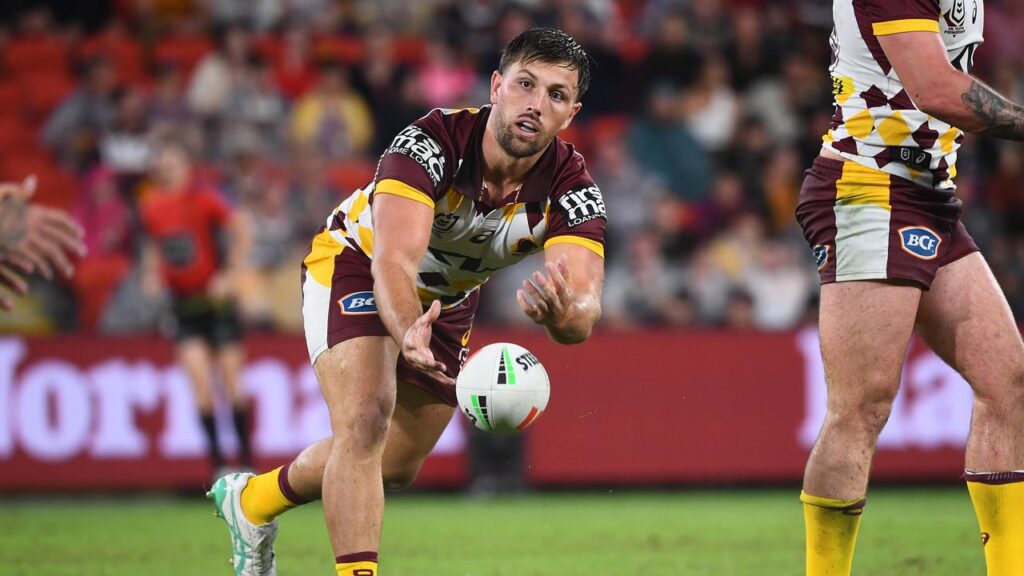 Tyson Smoothy has followed up his NRL glory with Brisbane with a Super League triumph in England.
