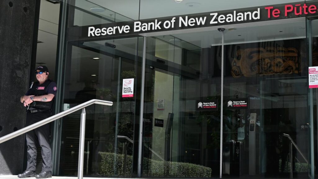 The Reserve Bank of New Zealand kept the Official Cash Rate at 2.75 per cent.
