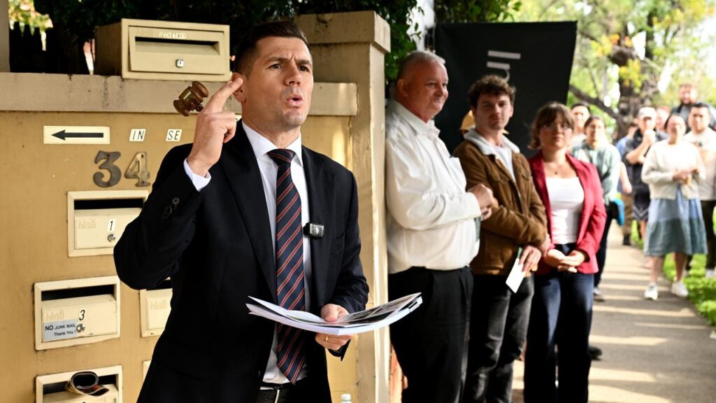 Auction clearance rates are dropping as buyers gain the upper hand in Australia’s housing market.
