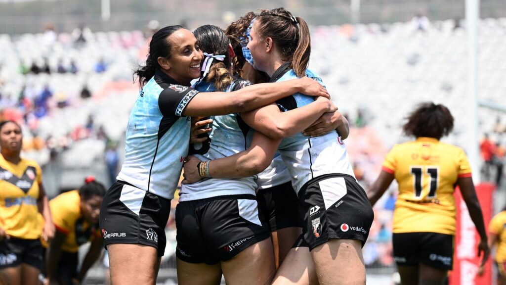 Fiji have stormed to the top of Pool B thanks to a thumping win over co-hosts PNG.
