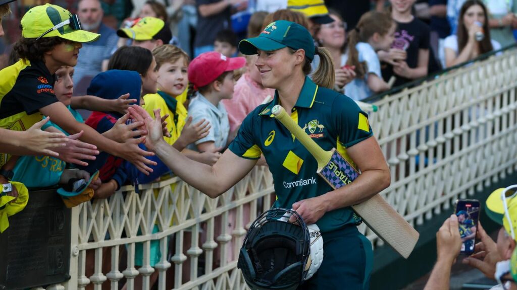 Australia players including Ellyse Perry want to see women’s cricket featured in the peak of summer.
