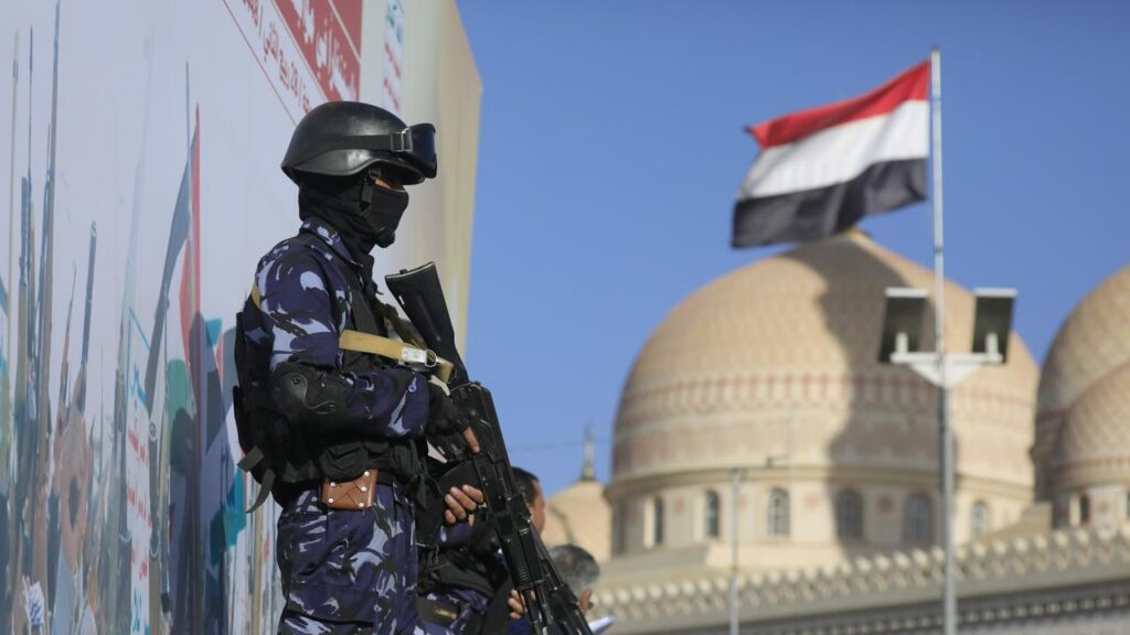 The Houthi rebels who control Sanaa have blamed Saudi Arabia for deadly air strikes on the city.
