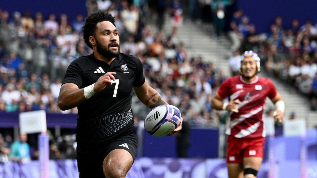 Australia will not have to worry about the try-scoring prowess of Fehi Fineanganofo at Eden Park.
