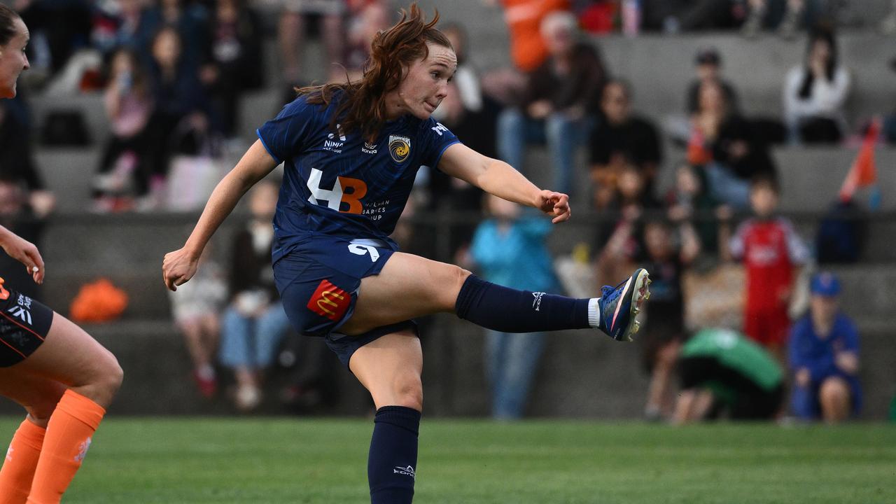 striker Skye Halmarick