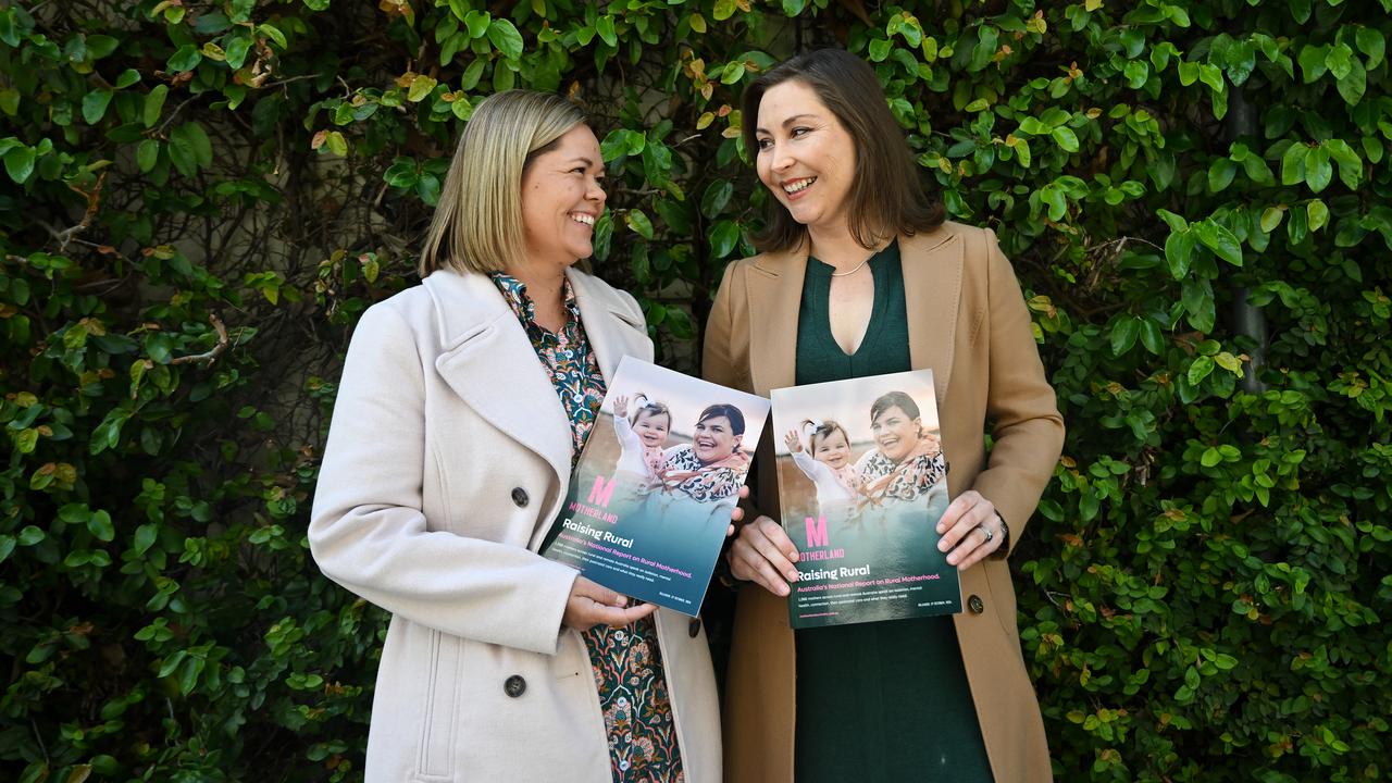 Rhiannon Finger and Stephanie Trethewey