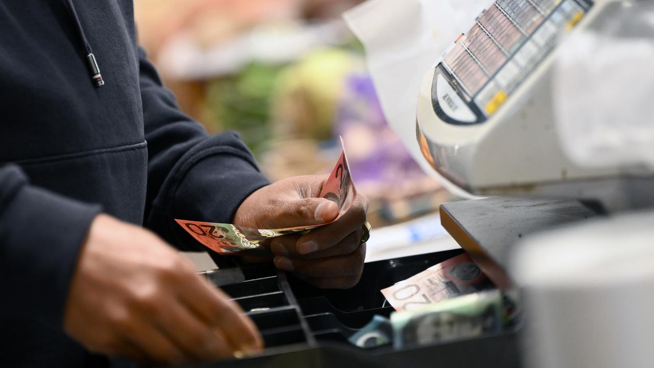 A customer uses cash