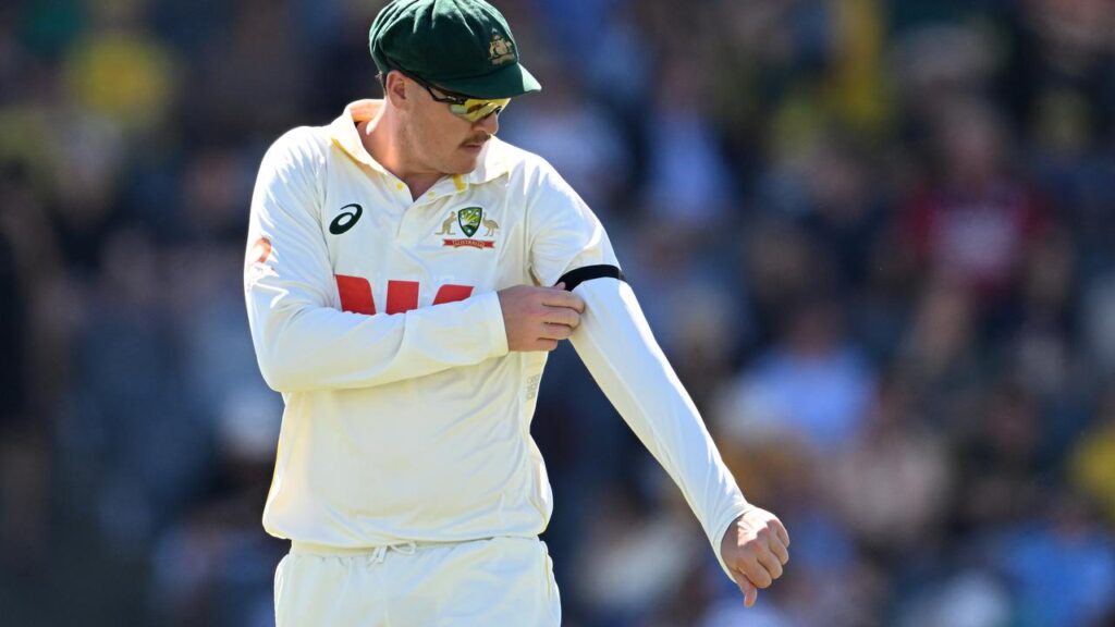 Aussie saviour Matt Renshaw batted at No 5 but says he is happy with a flexible batting order.
