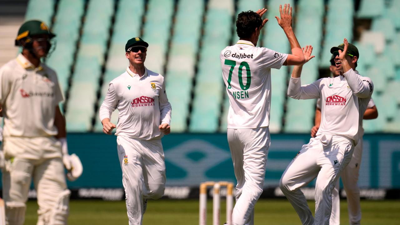 South Africa's Tristan Stubbs (right) high-fives Marco Jansen