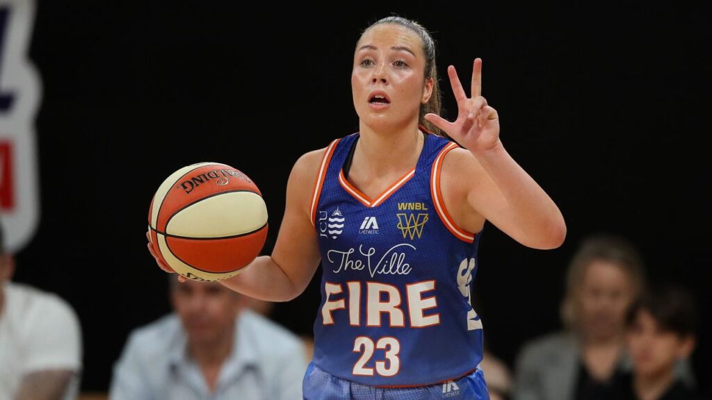 Abbey Ellis has led Townsville to a strong win over Adelaide in the WNBL.

