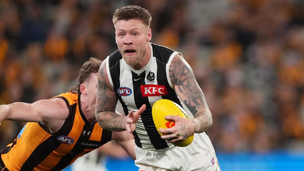 Jordan De Goey looks set to stay at Collingwood despite some trade murmurs.
