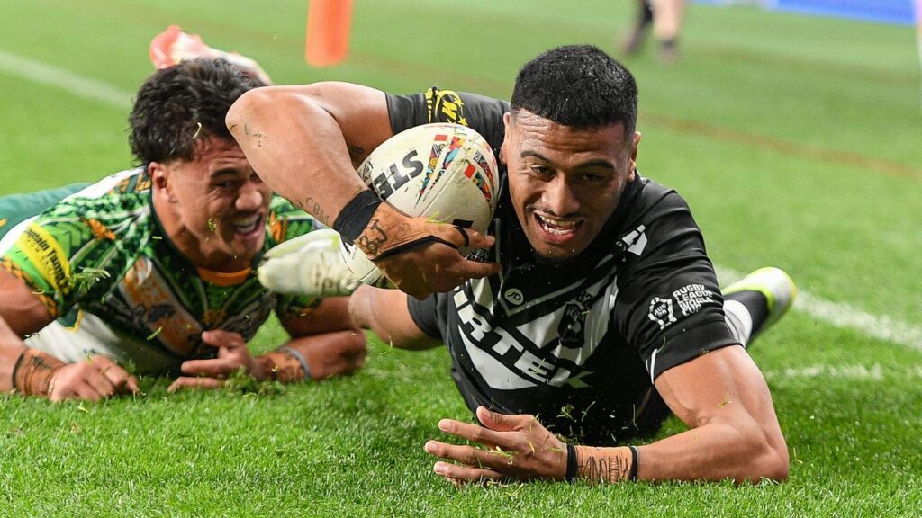 New Zealand have responded to their first-up loss to the Kangaroos by trouncing the Cook Islands.
