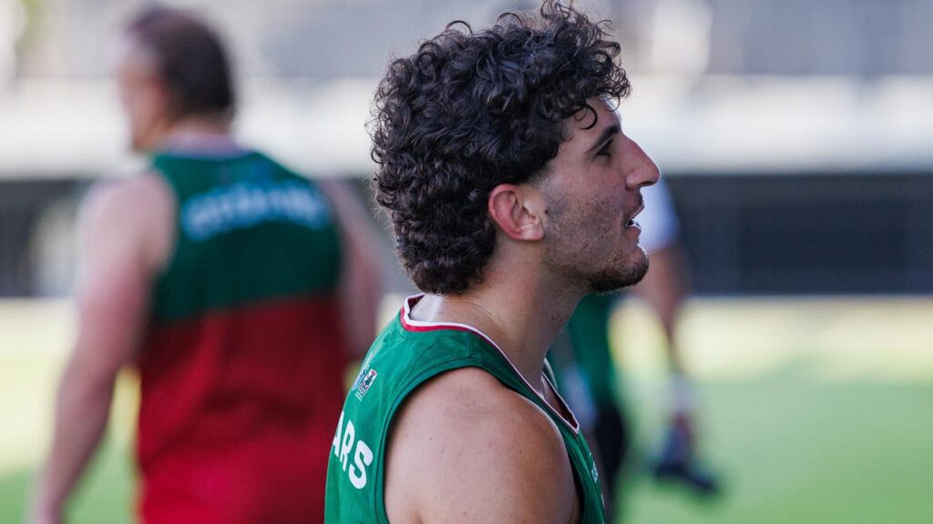Alex Conti will play halfback for Lebanon against Papua New Guinea in a new-look halves combination.
