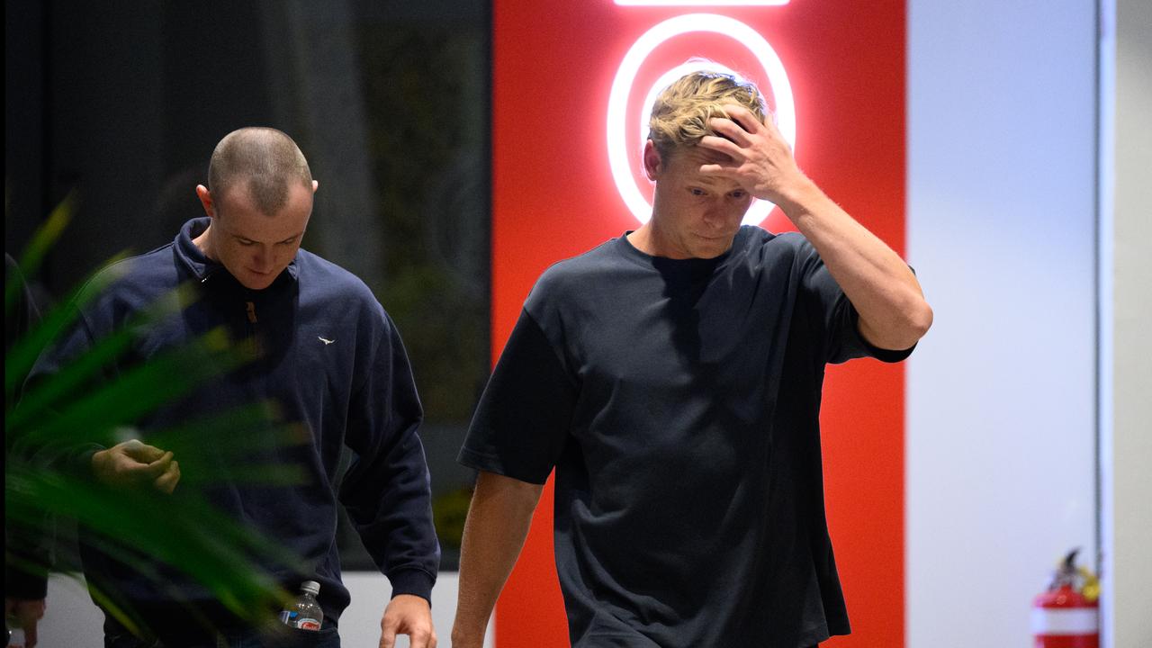 ans players Isaac Heeney (right)