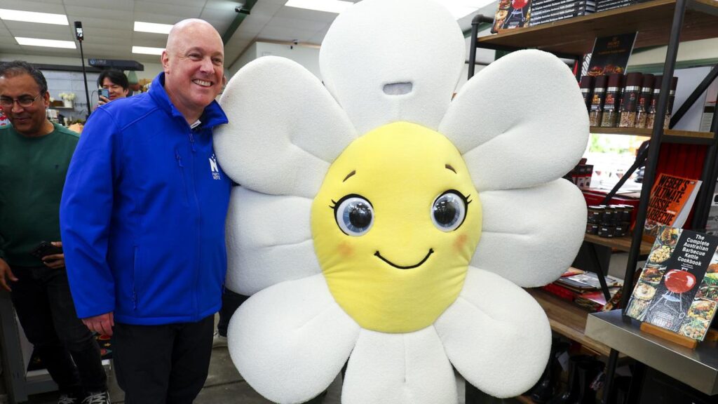 Prime Minister Chris Luxon and National are yet to win over Kiwis for a second term.
