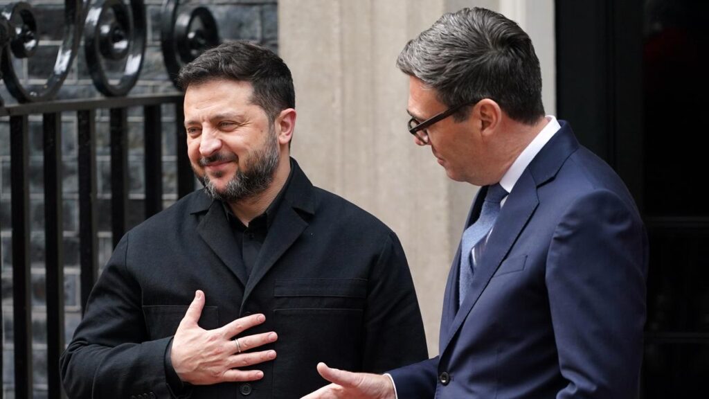UK Prime Minister Andy Burnham has told Ukrainian President Volodymyr Zelenskiy “we are with you”.
